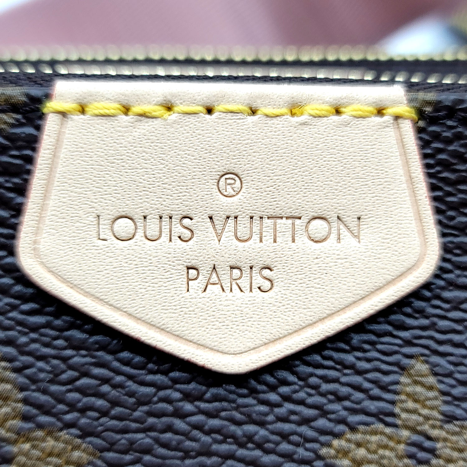 Louis Vuitton Multi Pochette Accessoires Monogram/Pink – Dr. Runway