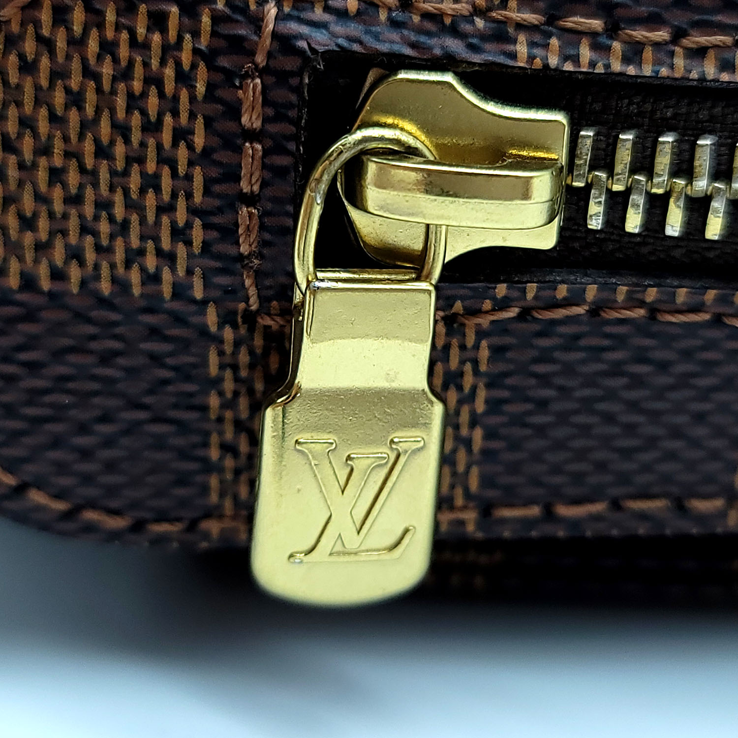 Louis Vuitton Geronimo Gold hardware Damier ebene Cloth ref.217094
