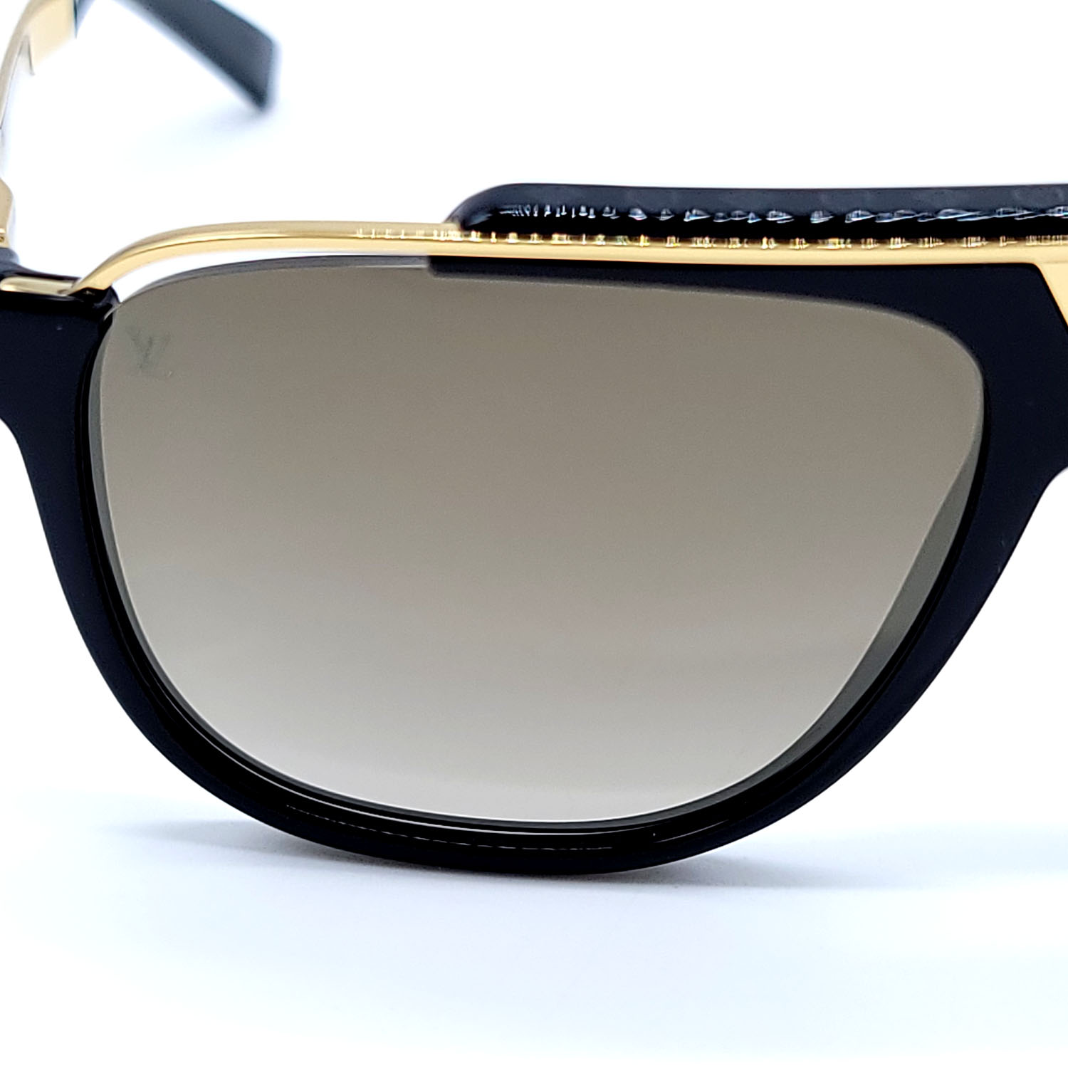 Louis Vuitton Mascot Sunglasses – Haiendo Shop