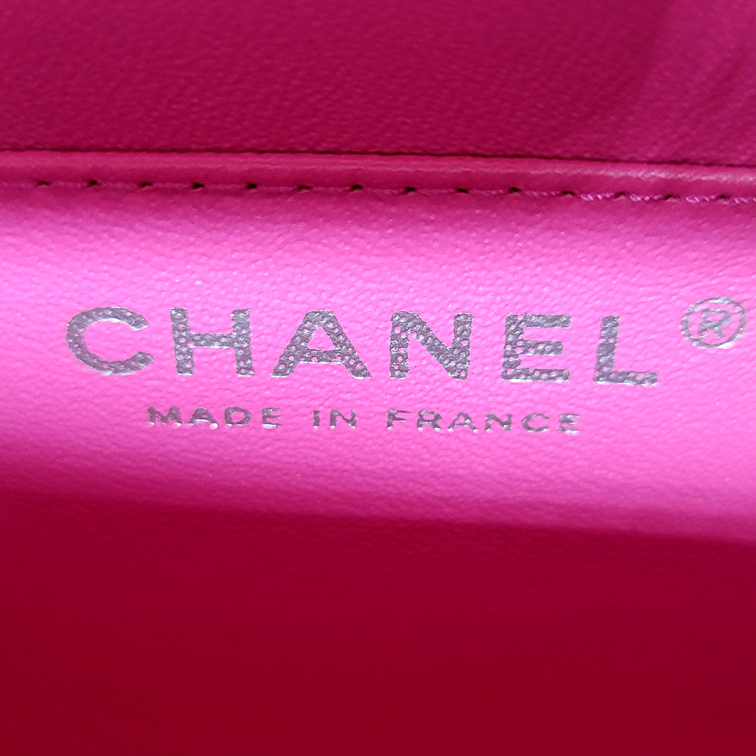 FIVE Reasons Why I'm No Longer Buying Chanel Lambskin Bags (Wear & Tear  Review!) - Fashion For Lunch.