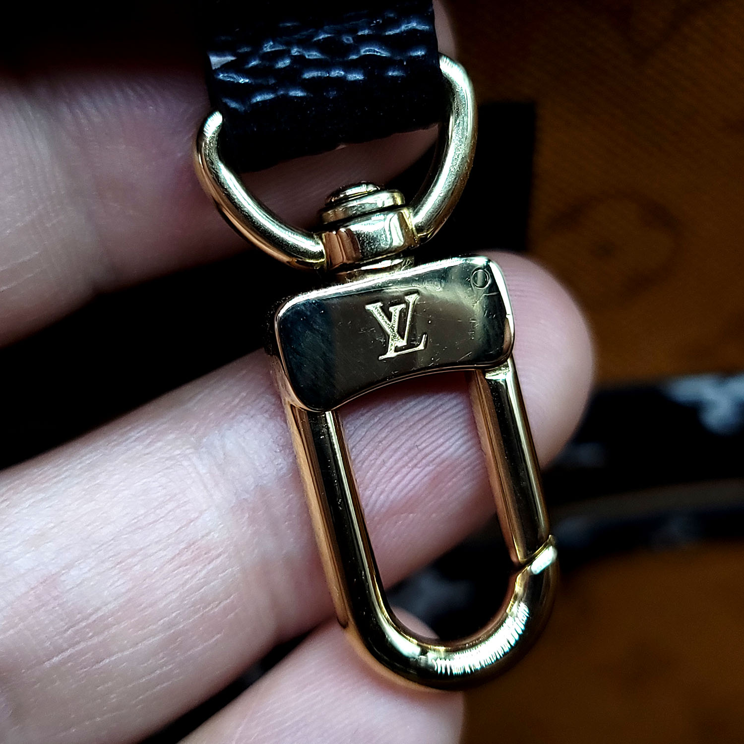 Louis Vuitton Crafty Neverfull MM with Pouch - Image 18