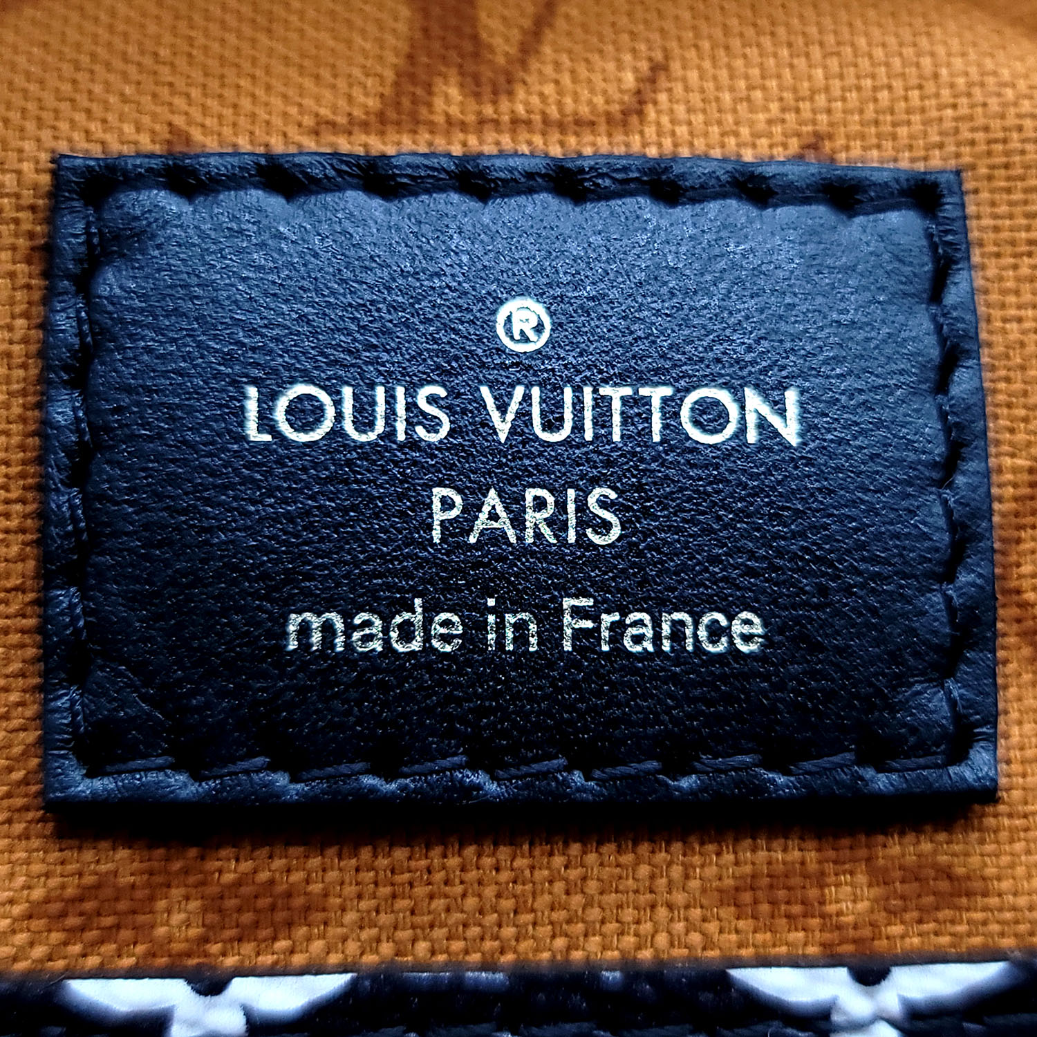 Louis Vuitton Crafty Neverfull MM with Pouch - Image 19