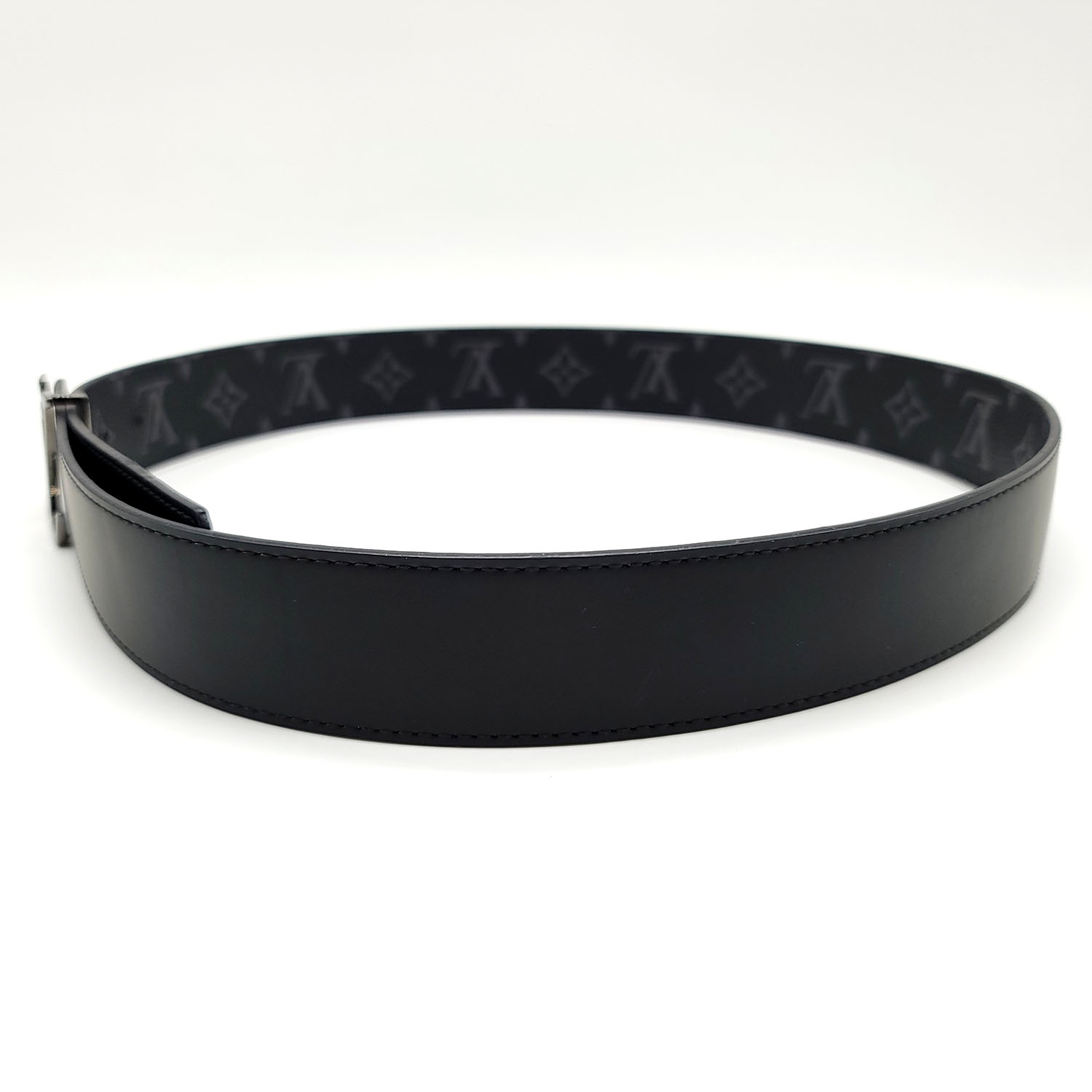Initiales 40MM Eclipse/Leather Belt Size 110/44 – Keeks Designer Handbags