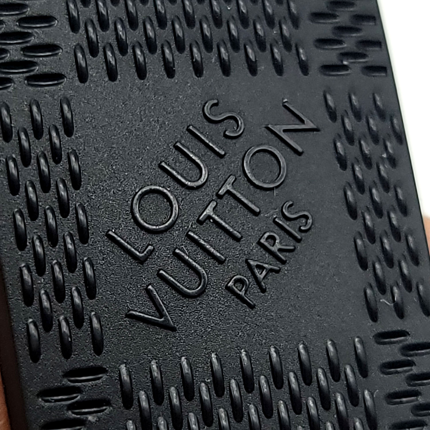 Louis Vuitton Tambour Horizon Matte Black – The Watch Pages