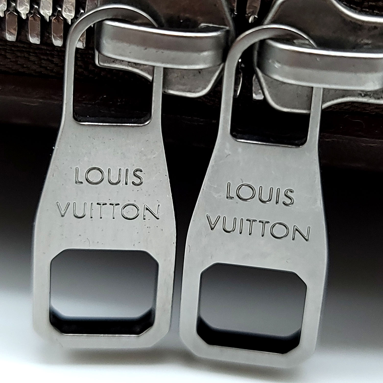Pre Loved Louis Vuitton Damier Infini Calypso Mm – Bluefly