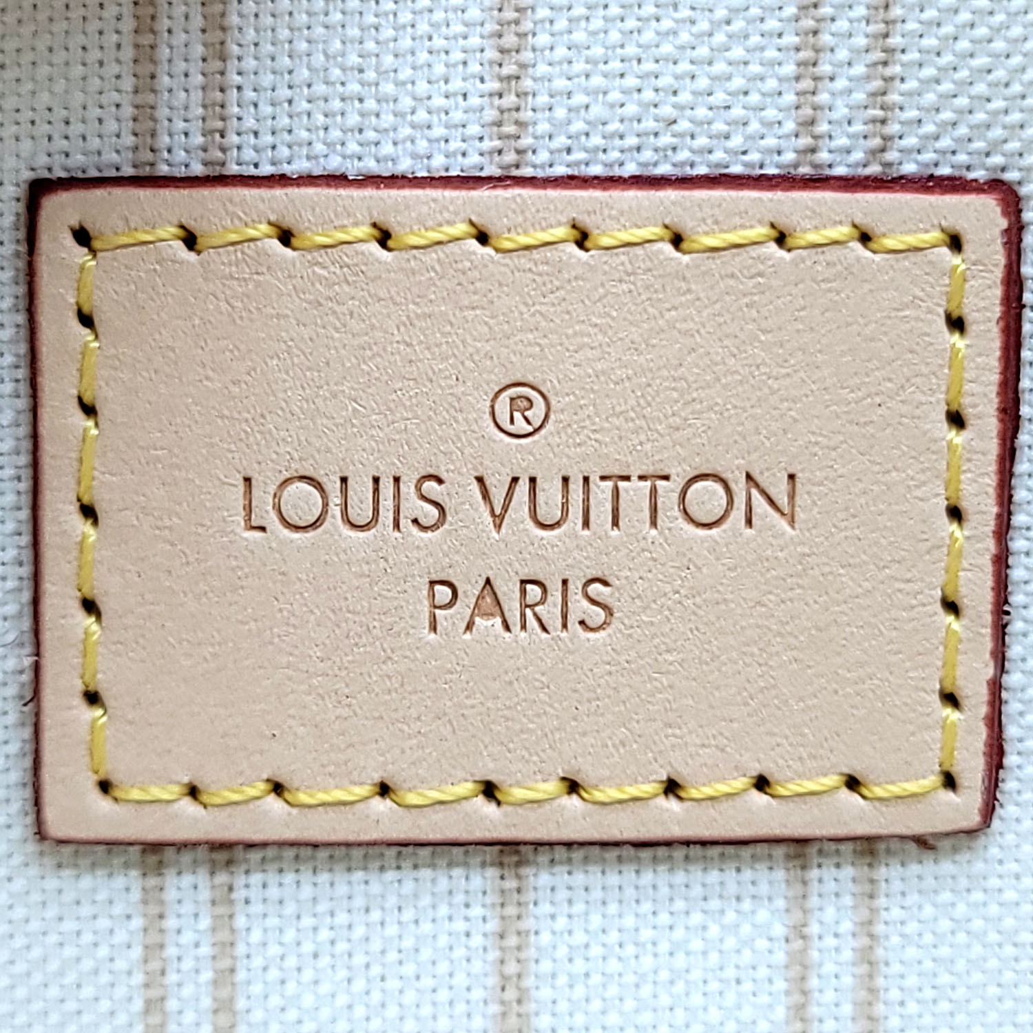 Louis Vuitton Damier Azur Neverfull Pouch MM NM QJBJYP0SPA019