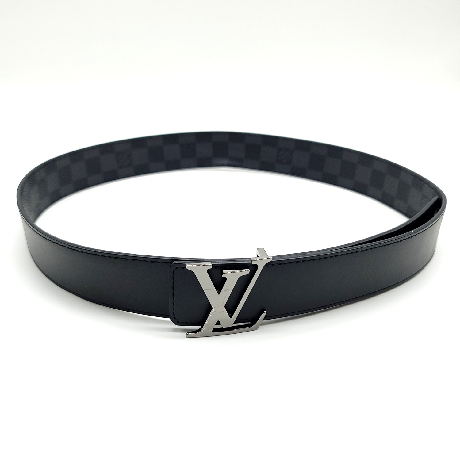 Louis Vuitton Damier LV 40mm Reversible Belt Grey Leather. Size 95 cm