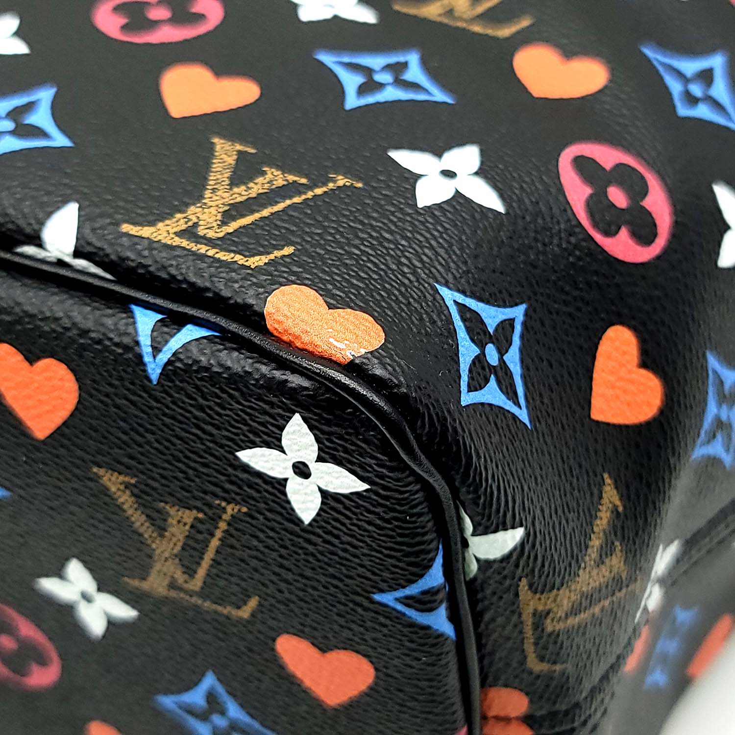 Louis Vuitton Neverfull MM Game On Black