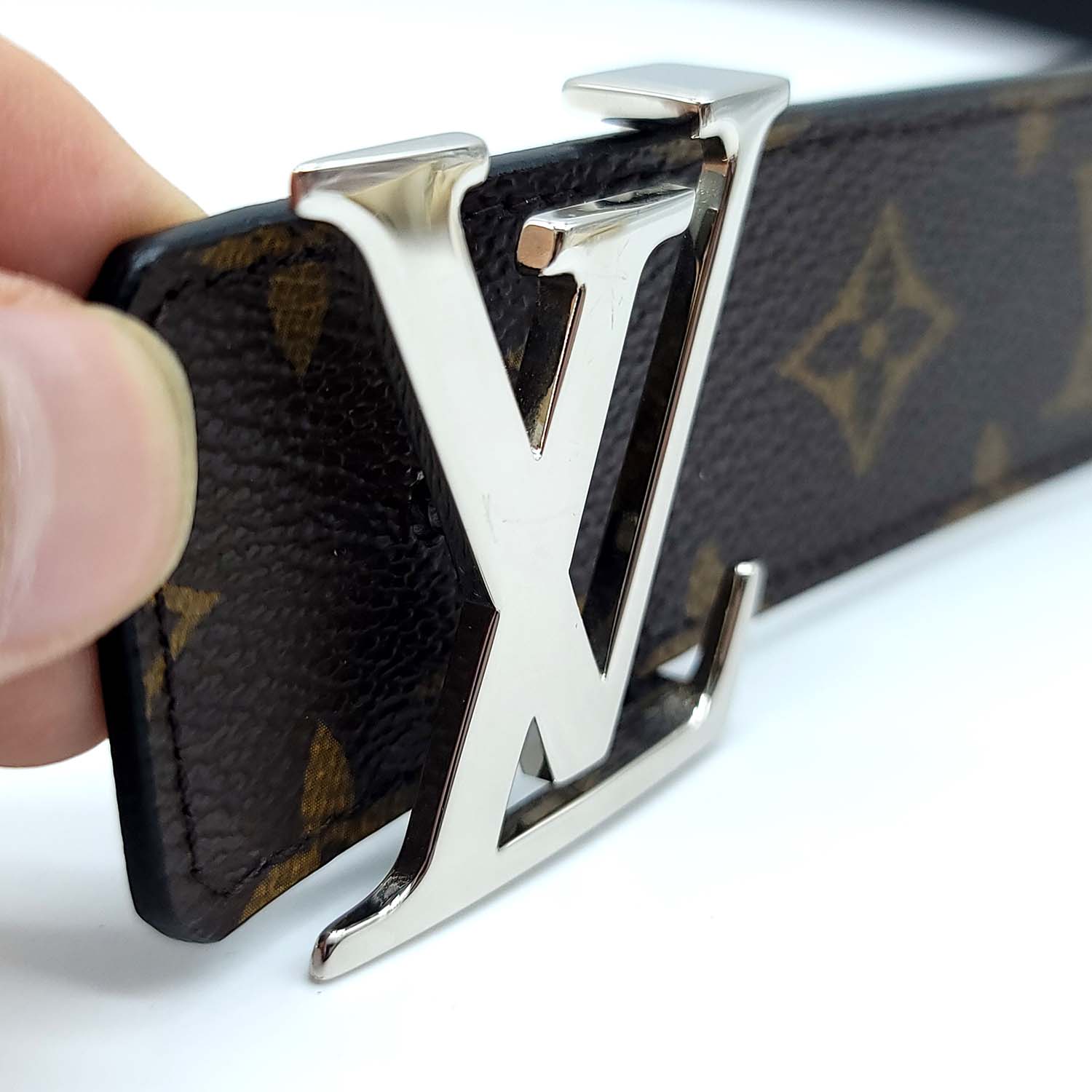 LV Speed 40mm Reversible Belt - Monogram Eclipse - Men - Accessories -  Belts - 90 CM - Louis Vuitton® in 2023