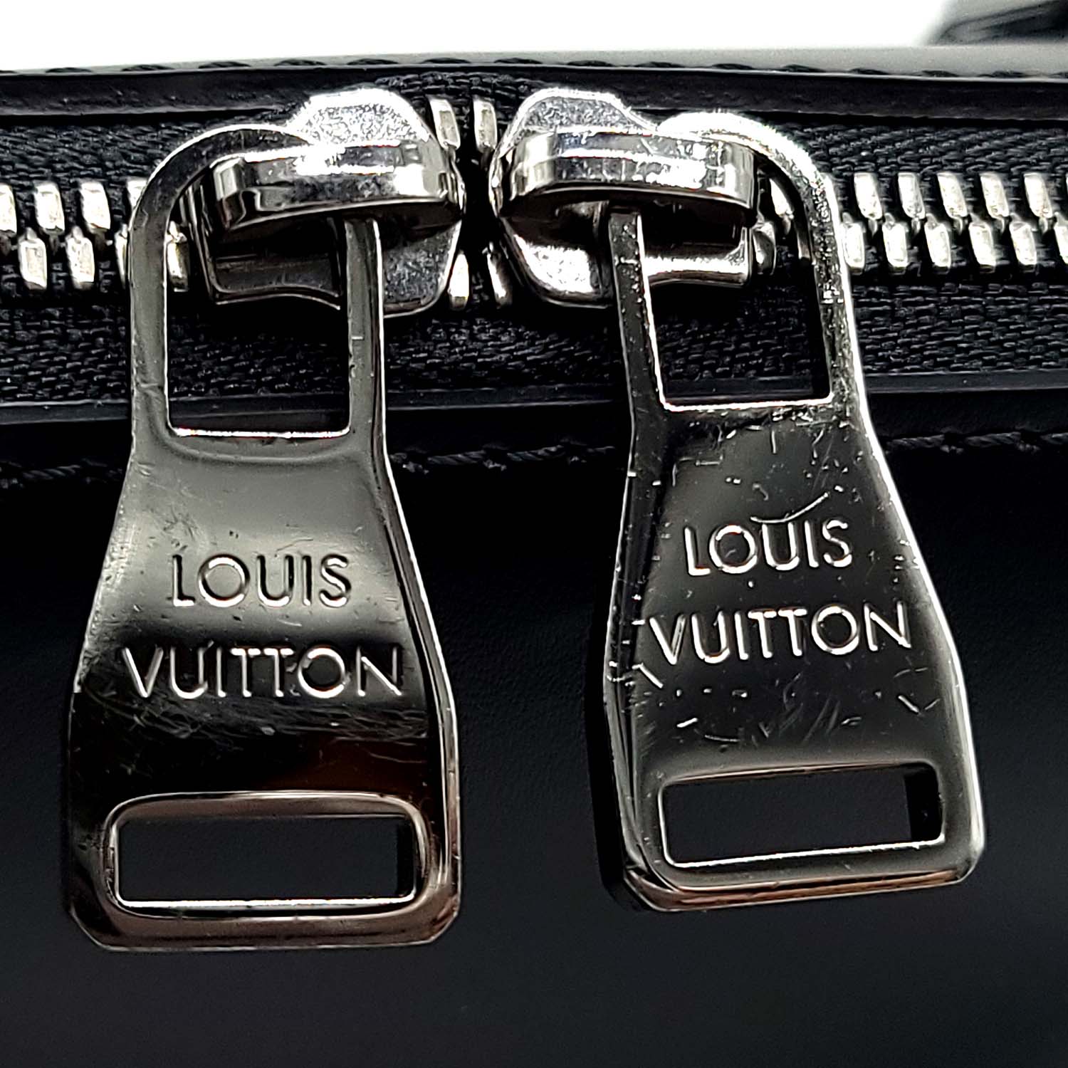Louis Vuitton Briefcase Explorer Monogram Eclipse - Image 8