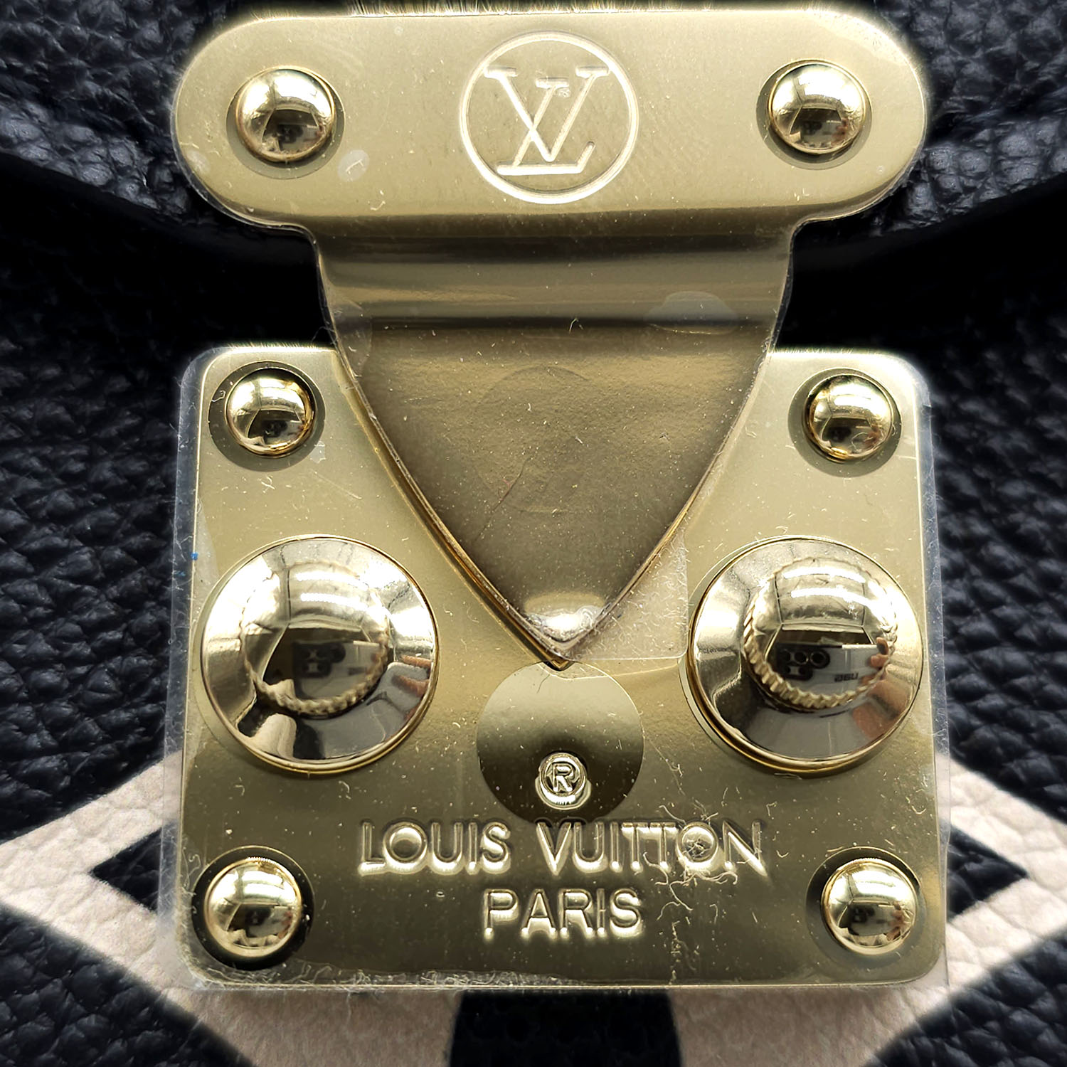 Louis Vuitton Empreinte Pochette Metis Bicolor – DAC