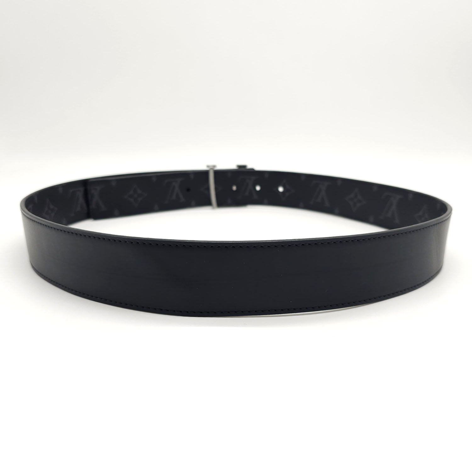 Louis Vuitton LV Circle 40mm Reversible Belt Black Grey Monogram Eclipse. Size 110 cm