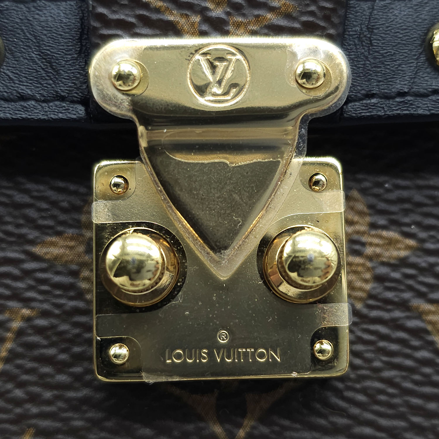 Louis Vuitton Monogram Vertical Trunk Pochette Brown Cloth ref.840213 -  Joli Closet
